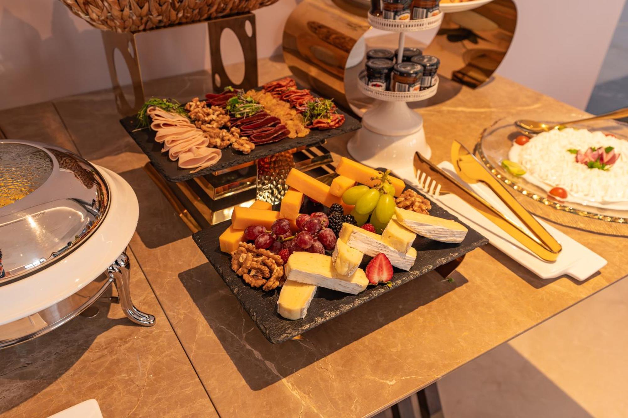 Vivienda Hotel And Villas, Diplomatic Quarter Rijad Zewnętrze zdjęcie